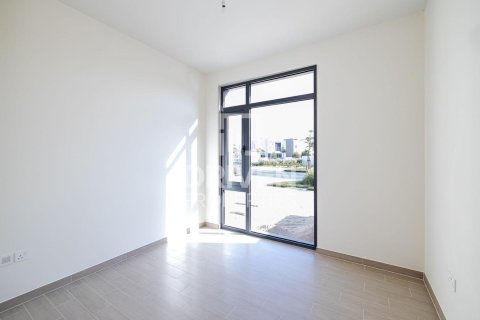 4 غرف نوم فيلا في EMAAR South, الإمارات العربية المتحدة رقم 202508 12