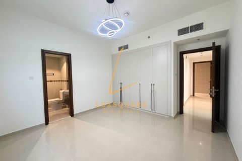 2 bedrooms Apartment in Al Furjan, UAE No. 213385 8