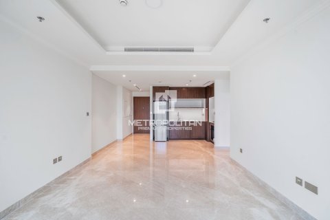 1 bedroom Apartment in EMAAR Beachfront, UAE No. 78875 6