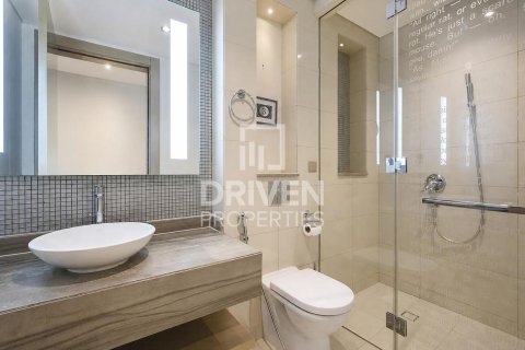 2 غرف نوم شقة في DAMAC Towers by Paramount, الإمارات العربية المتحدة رقم 214433 25