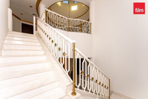 Villa de 5 chambres à Palm Jumeirah, UAE No. 220181 8