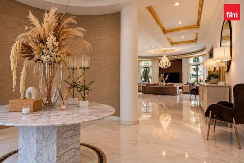 Villa de 5 chambres à Palm Jumeirah, UAE No. 220181 4