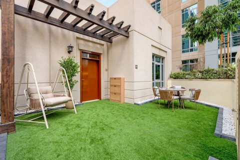 1 bedroom Apartment in Downtown Dubai (Downtown Burj Dubai), UAE No. 217149 3