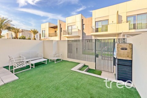 3 bedrooms Townhouse in Joy, UAE No. 220717 4