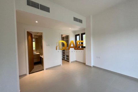 Apartment de 2 dormitorios en The Gardens, UAE No. 55224 5