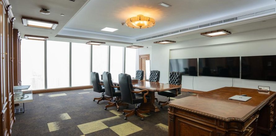 973.2m² Office in Business Bay, UAE No. 215942