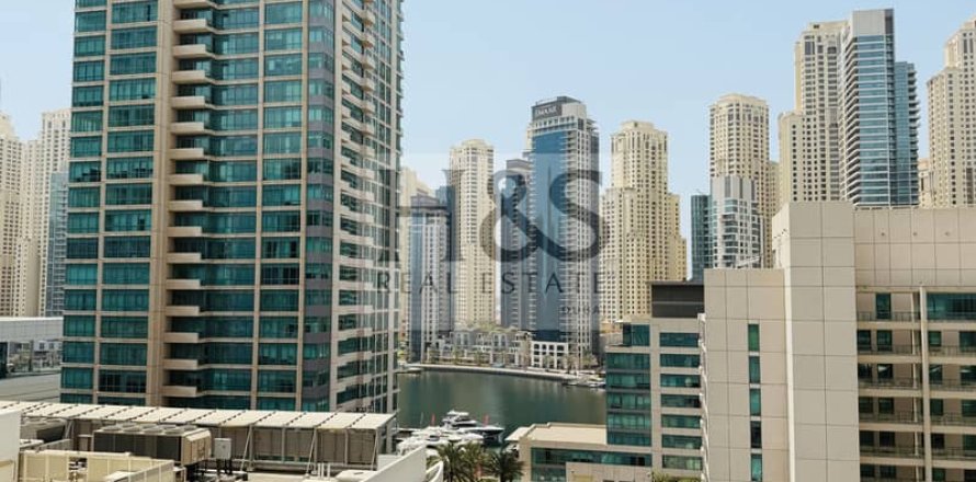 Apartment de 2 dormitorios en Dubai Marina, UAE No. 112796