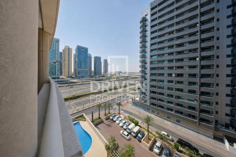 Квартира с 1 спальней в Dream Towers, ОАЭ №225477 13