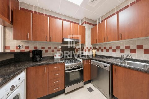 Квартира с 1 спальней в Dream Towers, ОАЭ №225477 8