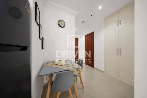 Квартира с 1 спальней в Dream Towers, ОАЭ №225477 5