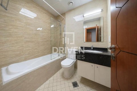 Квартира с 1 спальней в Dream Towers, ОАЭ №225477 12