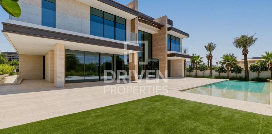 Villa de 7 dormitorios en Emerald Hills, UAE No. 222926