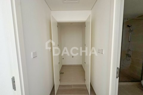 1 bedroom Apartment in Creek Beach, UAE No. 162158 5