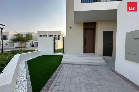 Townhouse de 4 dormitorios en Town Square, UAE No. 223801 9