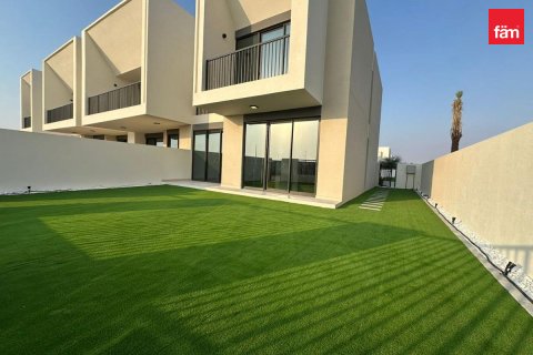 Townhouse de 4 dormitorios en Town Square, UAE No. 223801