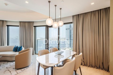 Apartment de 2 dormitorios en Address Harbour Point, UAE No. 217822 5