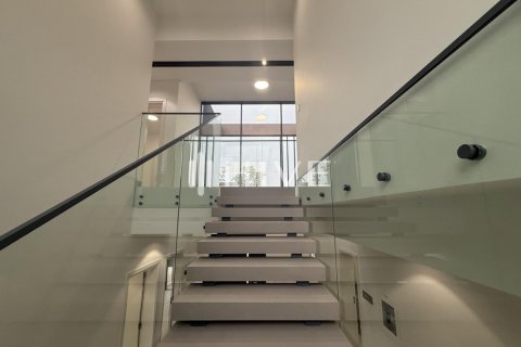 Villa de 4 chambres à Tilal City, UAE No. 38140 5