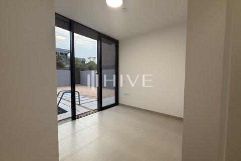 Villa de 4 chambres à Tilal City, UAE No. 38140 9