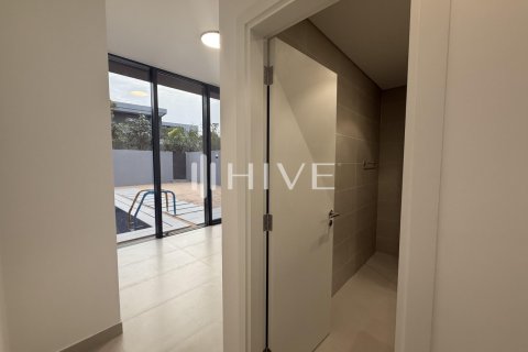 Villa de 4 chambres à Tilal City, UAE No. 38140 10