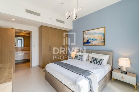 Apartment de 2 dormitorios en Burj Royale, UAE No. 215121 11