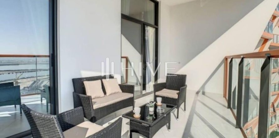 Apartment de 2 dormitorios en Al Jaddaf, UAE No. 42445