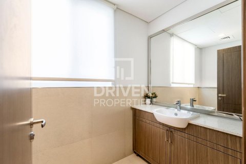 Villa de 4 dormitorios en Jumeirah, UAE No. 217862 15