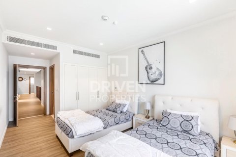 Villa de 4 dormitorios en Jumeirah, UAE No. 217862 7