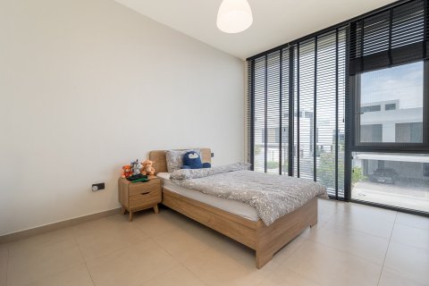 Villa de 4 dormitorios en Golf Grove, UAE No. 215251 9
