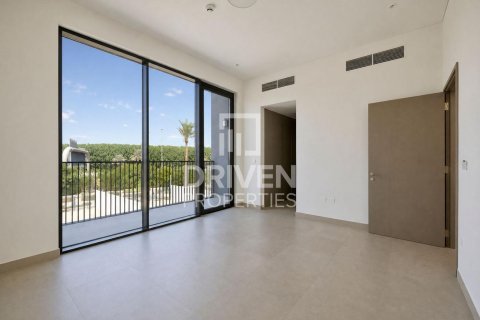 Вилла с 3 спальнями в Dubai Festival City, ОАЭ №218593 13