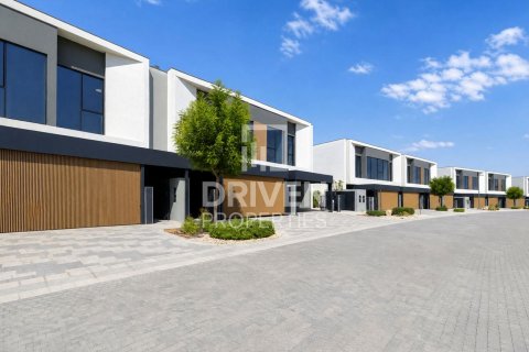 Вилла с 3 спальнями в Dubai Festival City, ОАЭ №218593 27