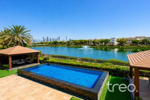 5 bedrooms Villa in Meadows, UAE No. 220756 3