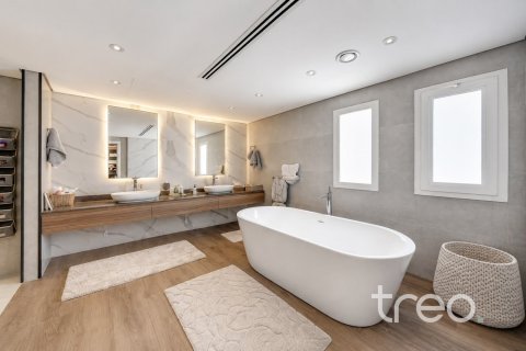 5 bedrooms Villa in Meadows, UAE No. 220756 8