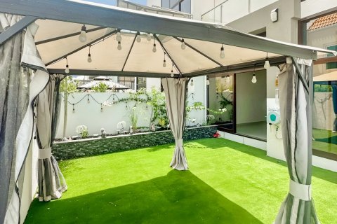 Townhouse de 4 dormitorios en Mohammed Bin Rashid City, UAE No. 197323
