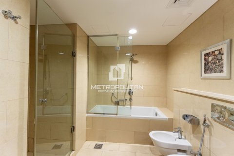 Квартира с 3 спальнями в Джумейра Лейк Тауэрс, ОАЭ №130343 15