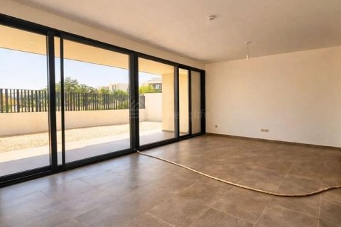 4 bedrooms Villa in Jebel Ali, UAE No. 167273 3
