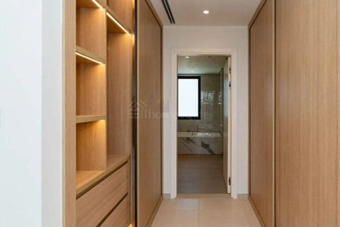 4 bedrooms Villa in Jebel Ali, UAE No. 167273 7