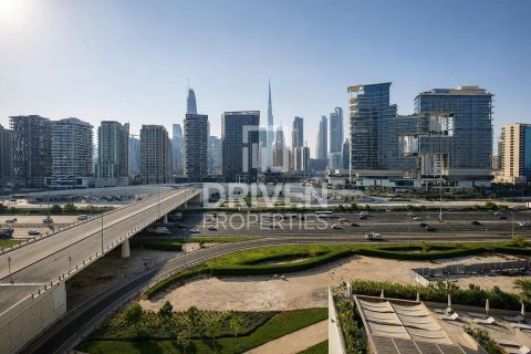 Studio Apartment in Business Bay, UAE No. 211940 14