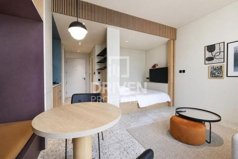 Studio Apartment in Business Bay, UAE No. 211940 4