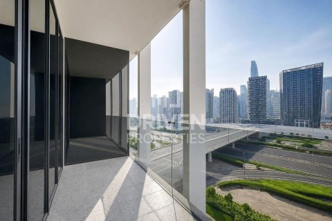 Studio Apartment in Business Bay, UAE No. 211940 12