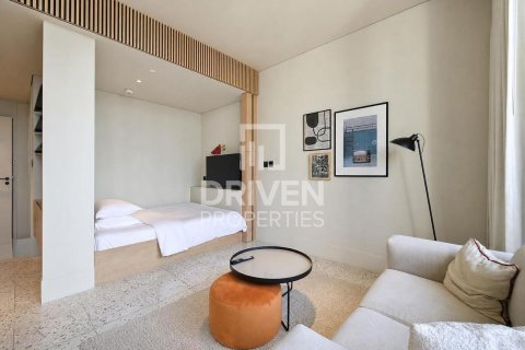 Studio Apartment in Business Bay, UAE No. 211940 6