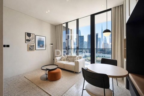 Studio Apartment in Business Bay, UAE No. 211940
