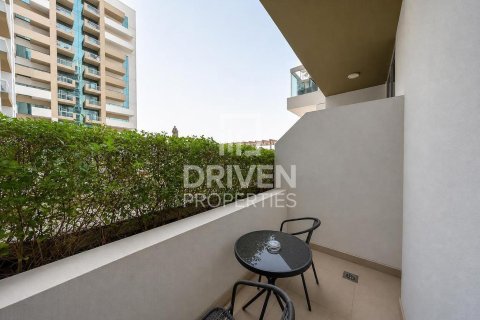 Studio Apartment in Azizi Star, UAE No. 211743 15