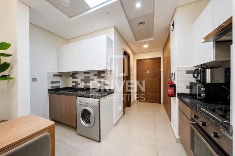 Studio Apartment in Azizi Star, UAE No. 211743 9