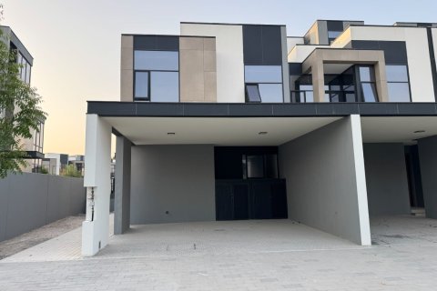 4 bedrooms Villa in Mudon, UAE No. 187005