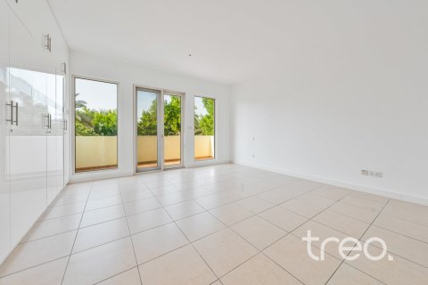 3 bedrooms Villa in Arabian Ranches, UAE No. 220773 18