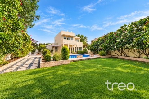 3 bedrooms Villa in Arabian Ranches, UAE No. 220773 3