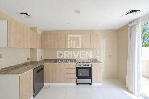 Townhouse de 2 chambres à Springs 2, UAE No. 223332 14