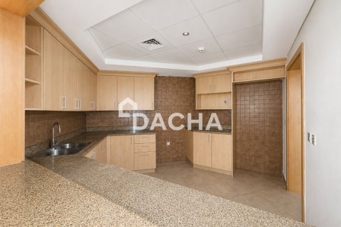 Apartment de 3 dormitorios en Shoreline Apartments, UAE No. 207812 3