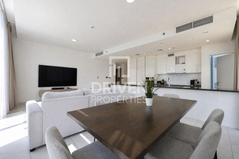 Appartement de 3 chambres à District One, UAE No. 221439 5