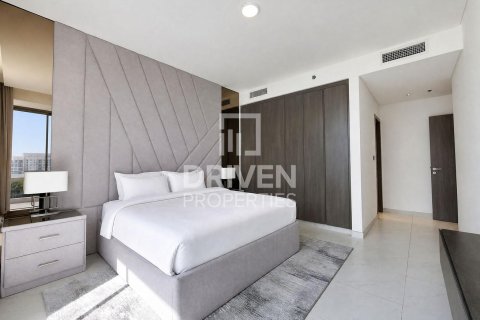 Appartement de 3 chambres à District One, UAE No. 221439 8